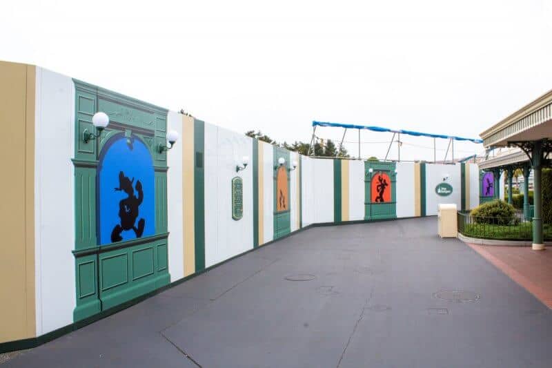 Tokyo Disneyland Ticket Gate Right Side